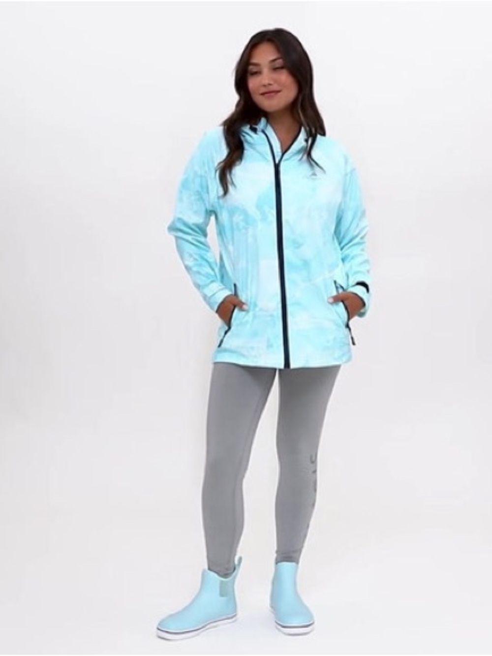 NWT Pelagic Chubasco Rain Jacket - Picture 3 of 10